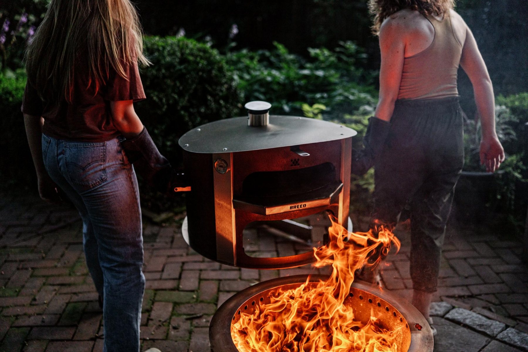 Live-Fire Pizza Oven - Detailed View 18 | EuroLife Furniture