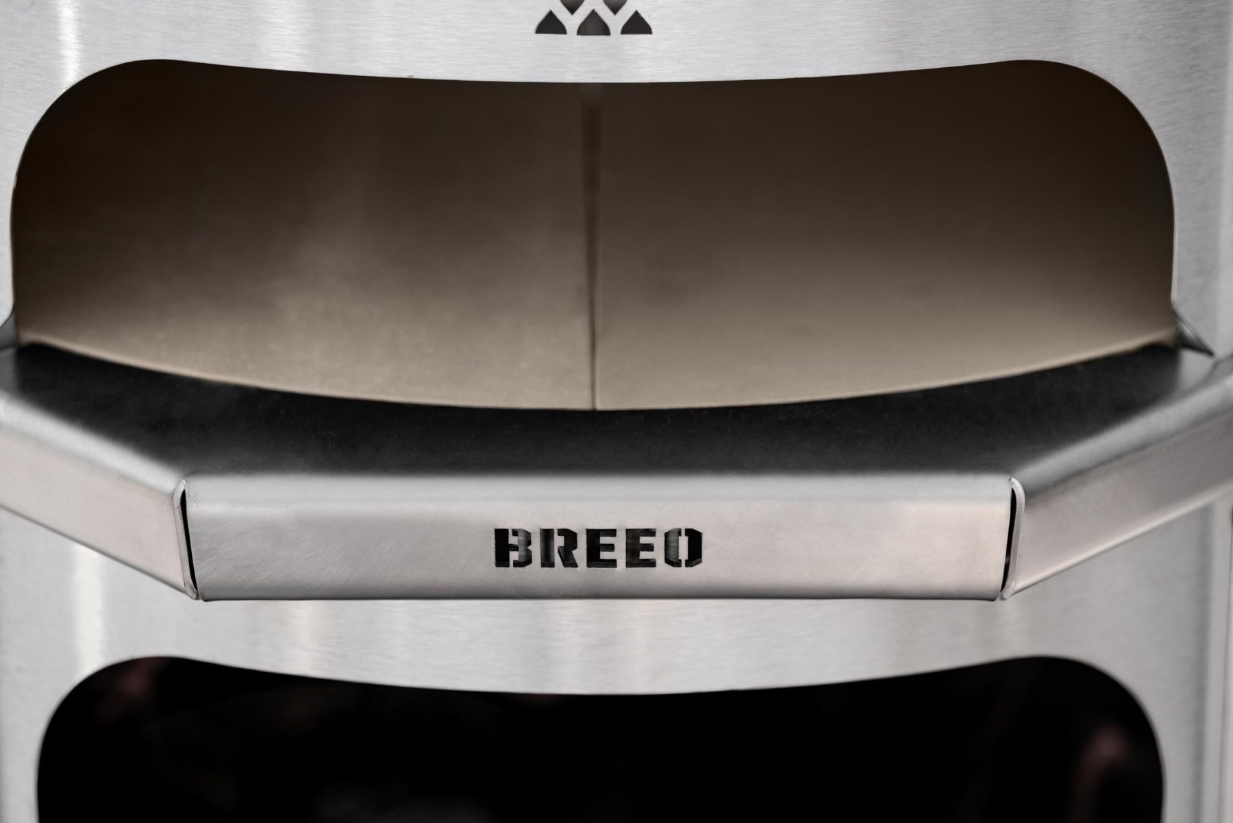 Live-Fire Pizza Oven - Detailed View 9 | EuroLife Furniture