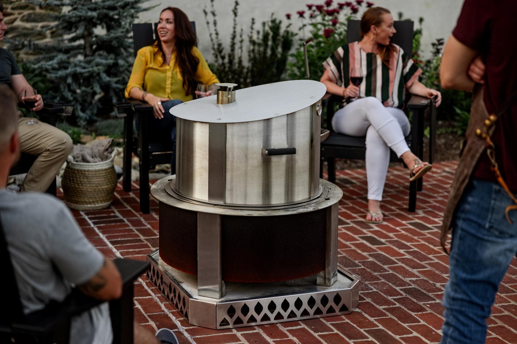 Live-Fire Pizza Oven - Detailed View 19 | EuroLife Furniture