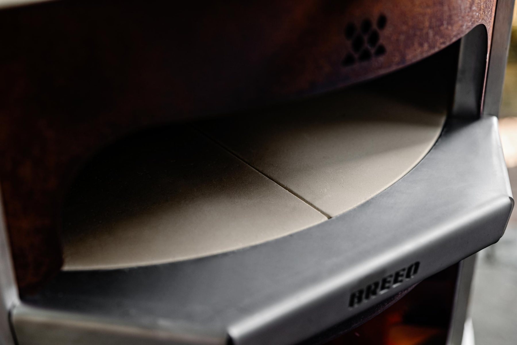 Live-Fire Pizza Oven - Detailed View 11 | EuroLife Furniture