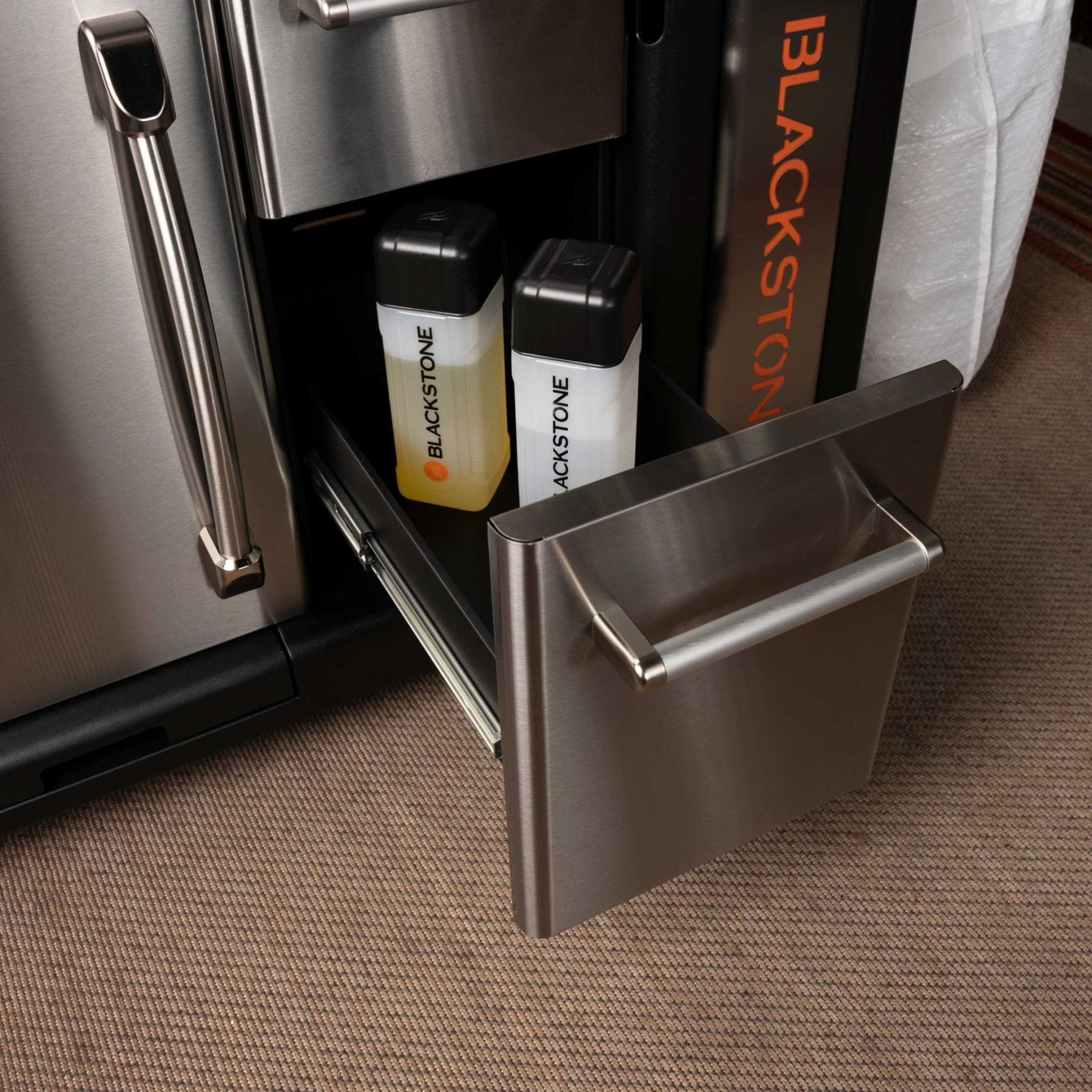 36" Griddle with Hood Bundle - Detailed View 5 | EuroLife Furniture