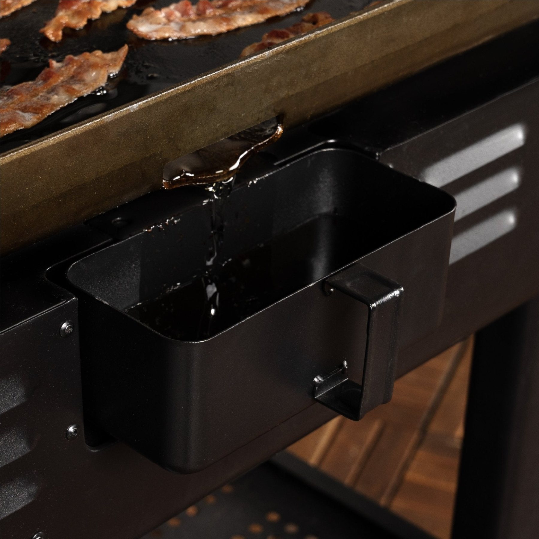 36" Griddle with Hood Bundle - Detailed View 8 | EuroLife Furniture
