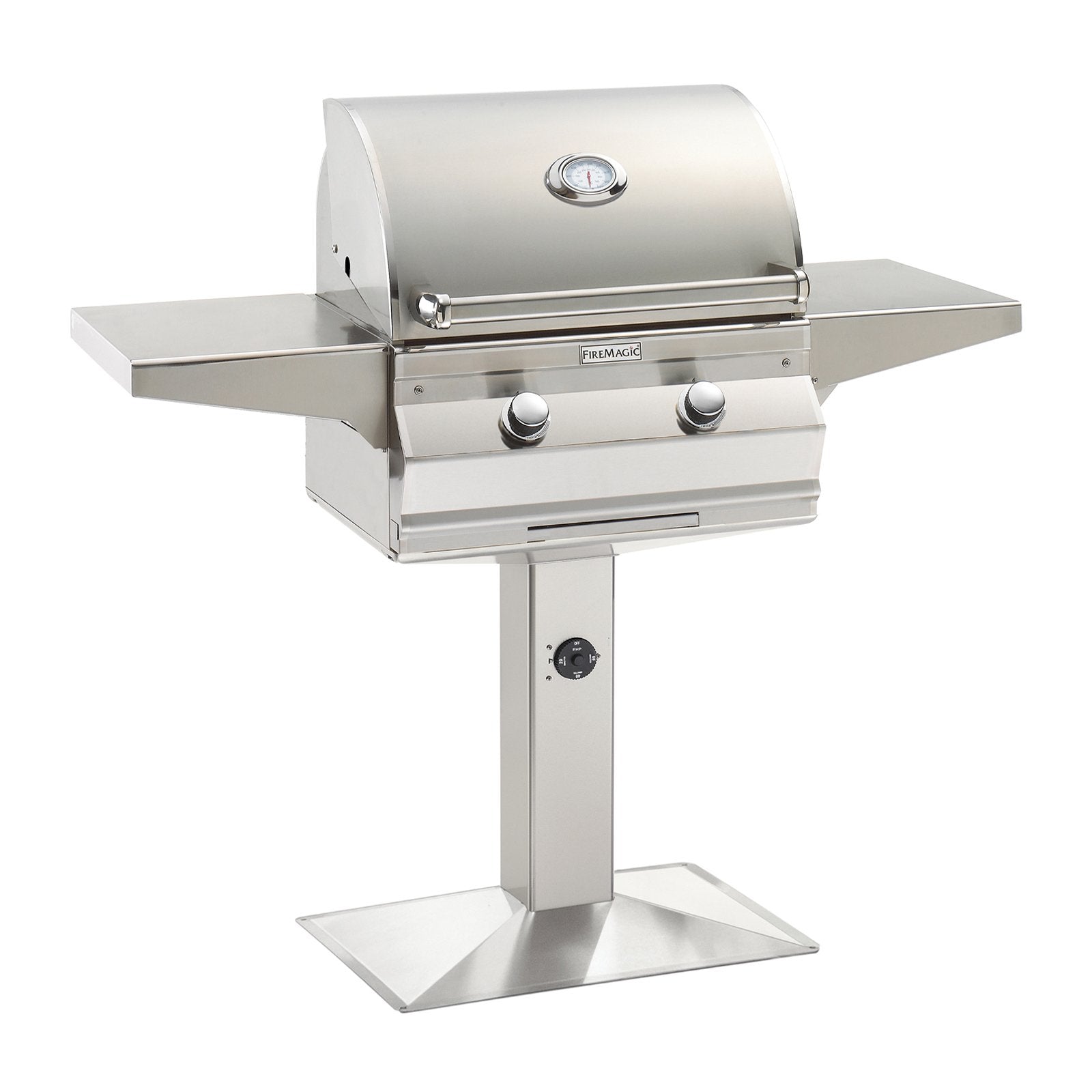 Freestanding & Post-Mount Grills