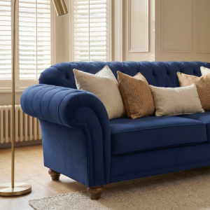 Chesterfield 2 Seat Velvet Sofa in Royal Blue