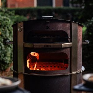 Live-Fire Pizza Oven