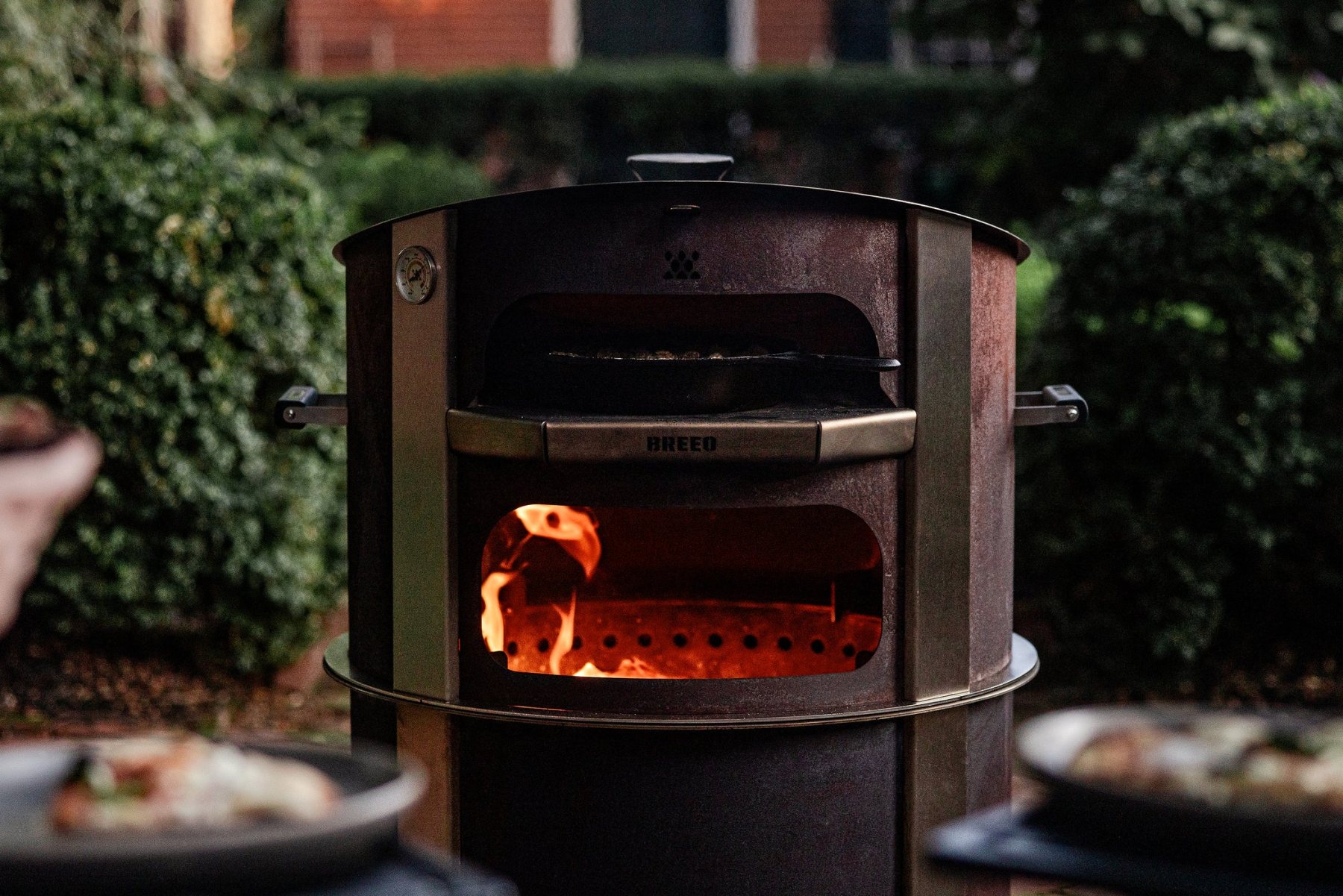 Live-Fire Pizza Oven - Detailed View 4 | EuroLife Furniture