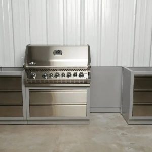Local Special, Napoleon Oasis Display with BIPRO665RBNSS-3, Natural Gas Grill
